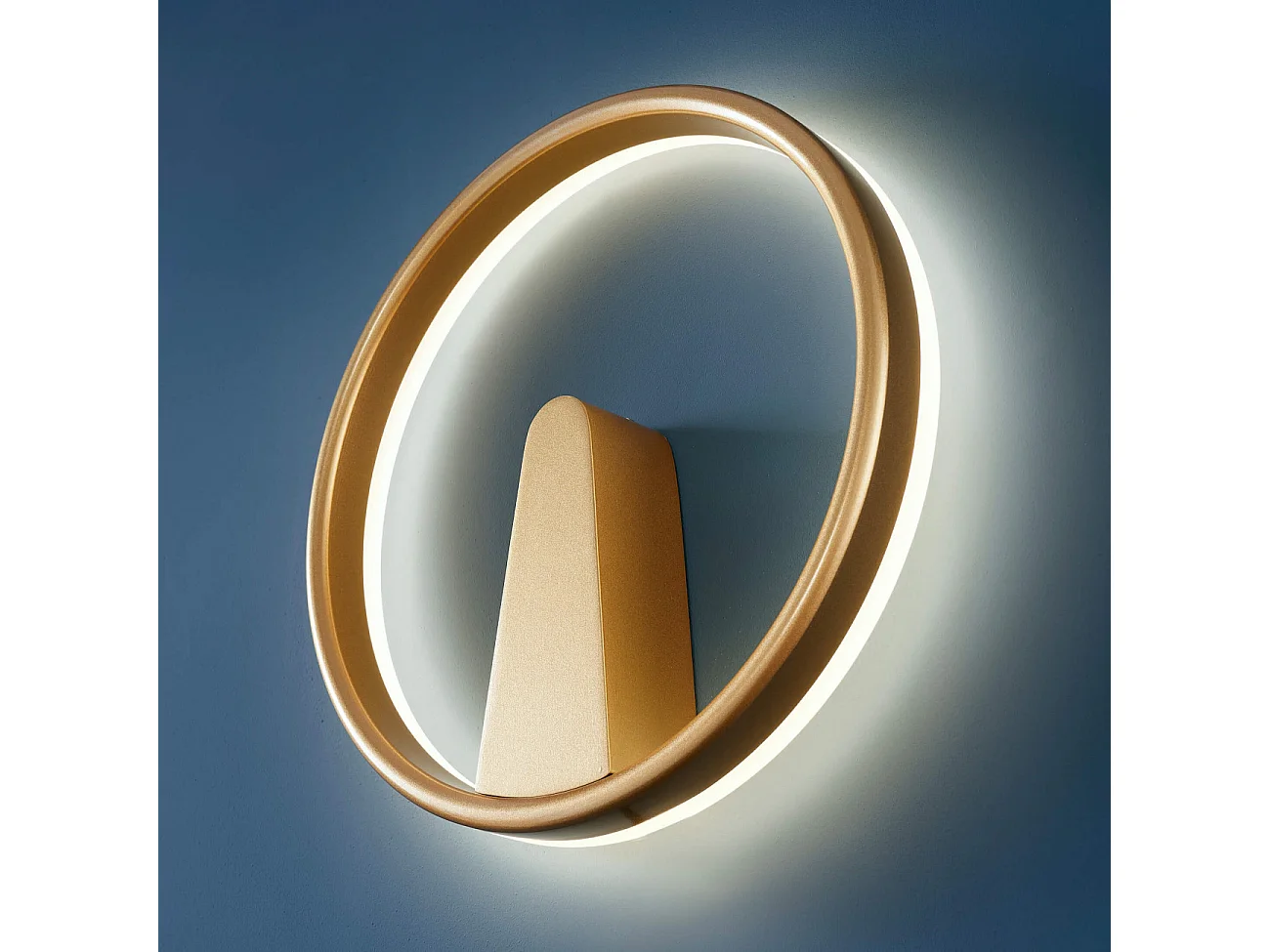 Applique minimaliste cercle LED doré - Scott