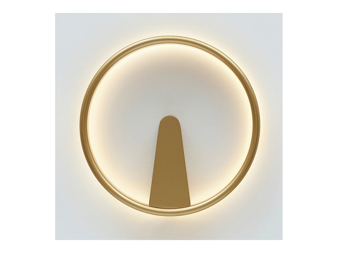 Applique minimaliste cercle LED doré - Scott
