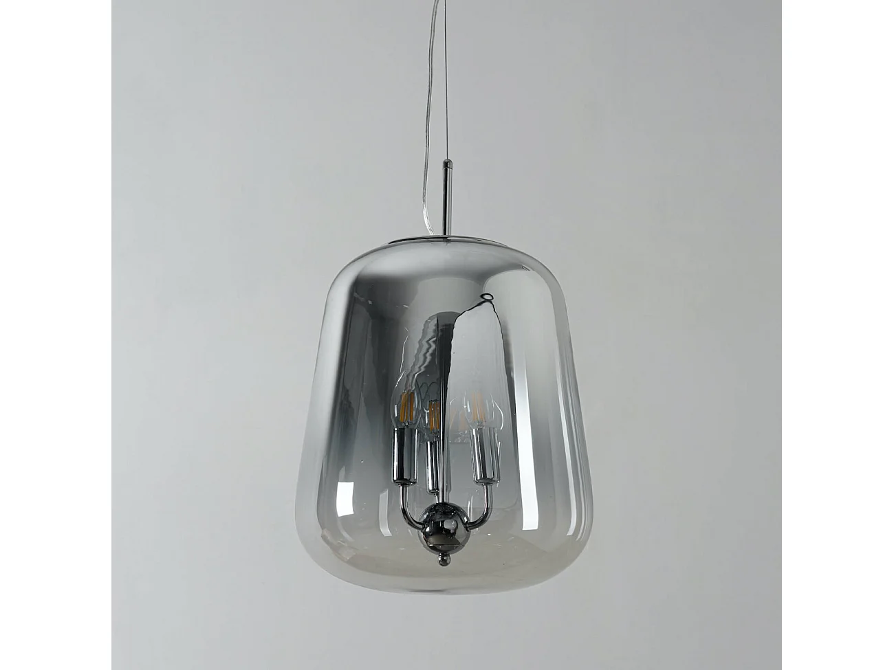 Suspension design et tendance en verre fumé dégradé - Manoli