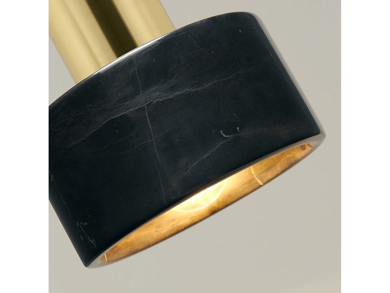 Suspension cylindrique marbre noir et métal doré - Meryl