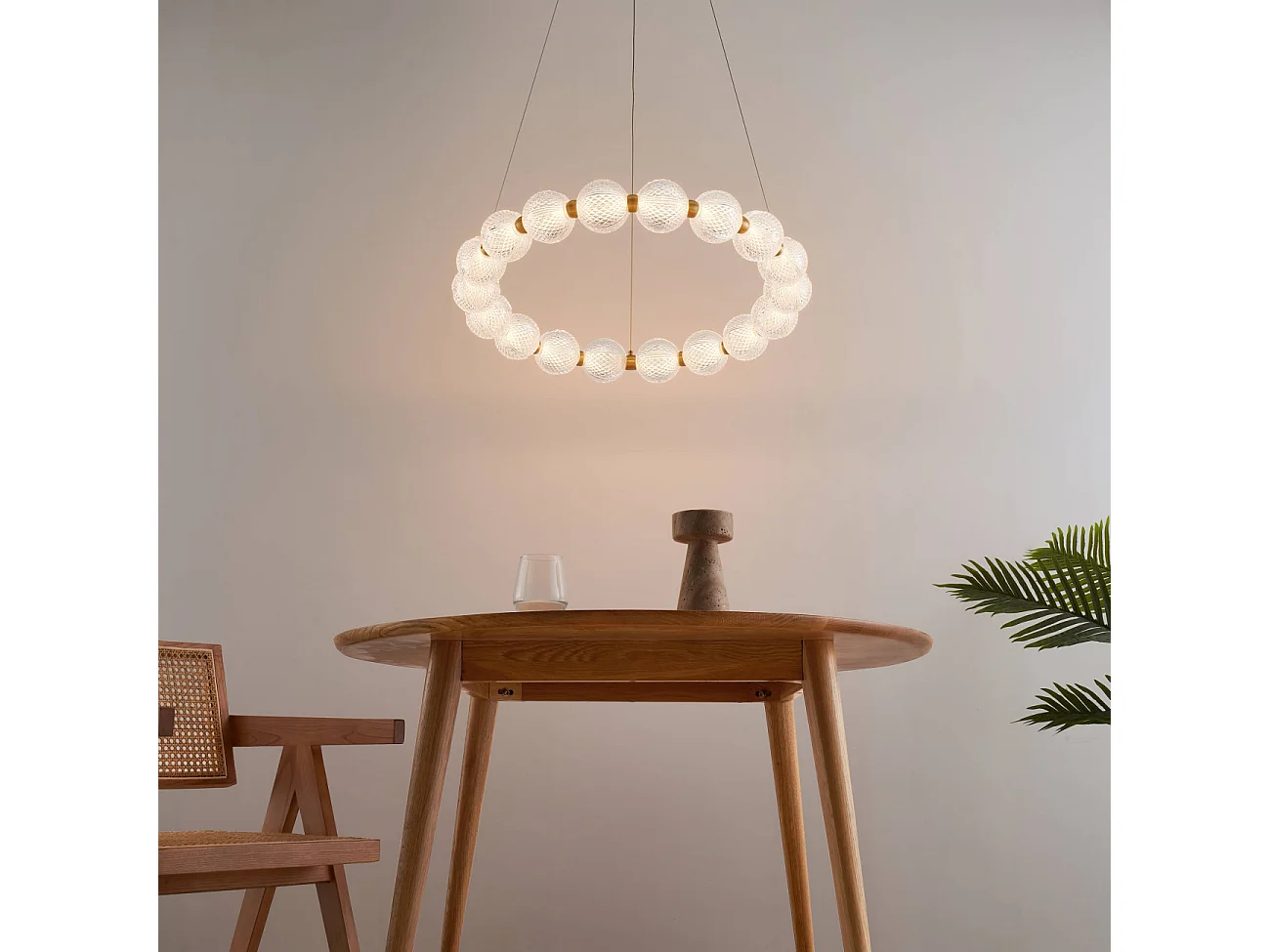 Suspension LED dorée multi sphères transparentes 57 cm - Roseli