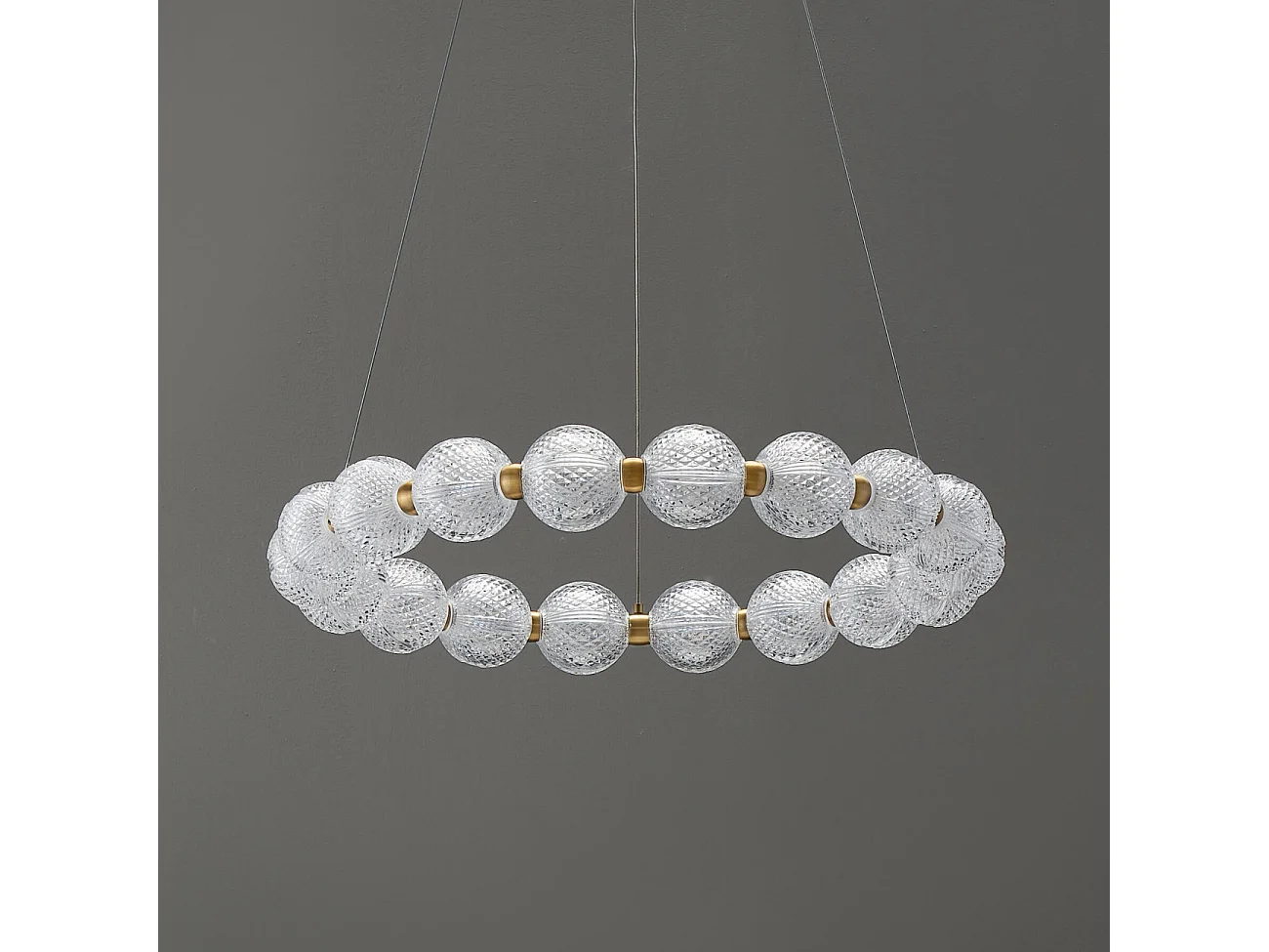 Suspension LED dorée multi sphères transparentes 57 cm - Roseli