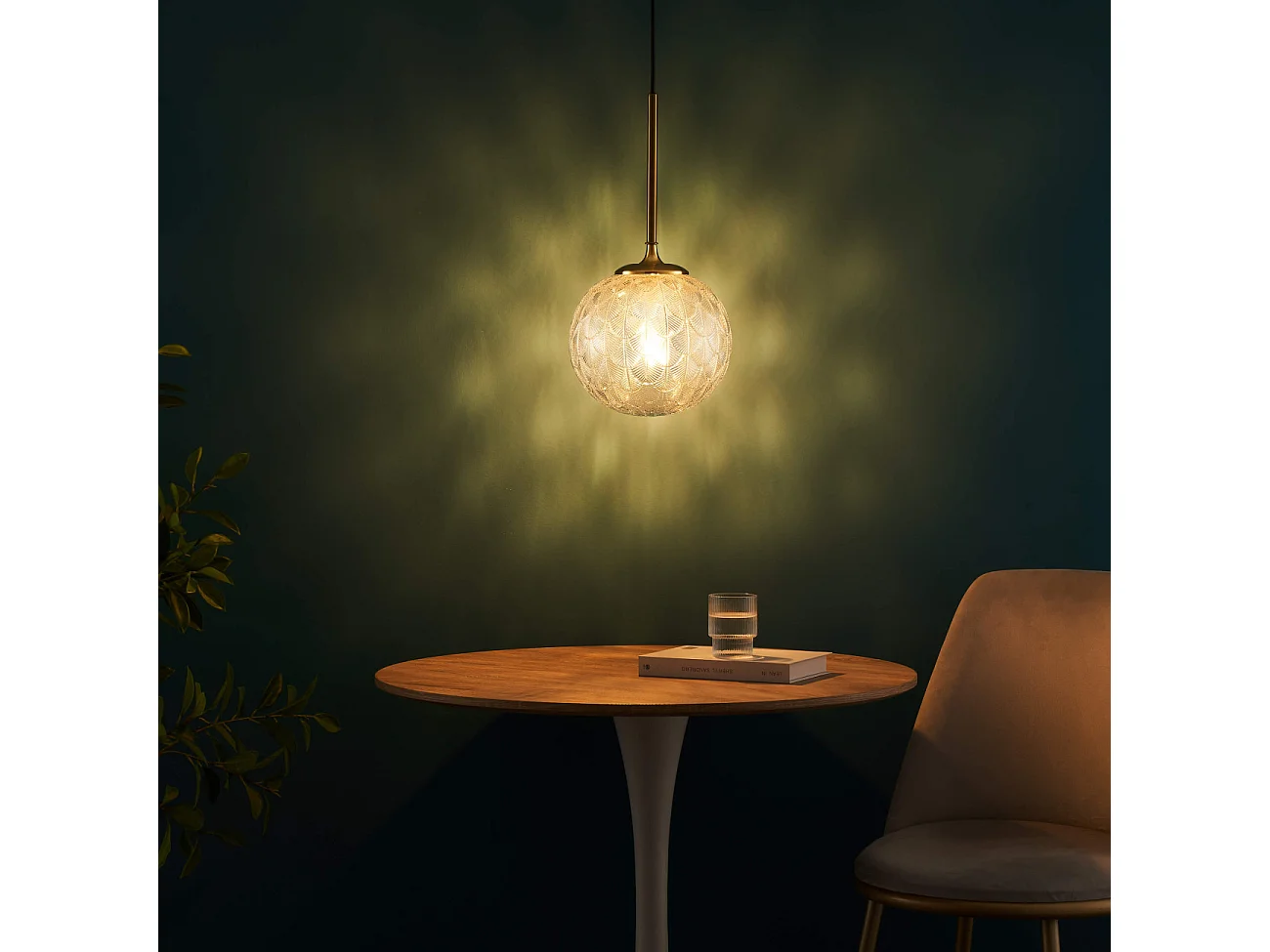 Suspension boule en verre graphique ultra décorative - Aquila