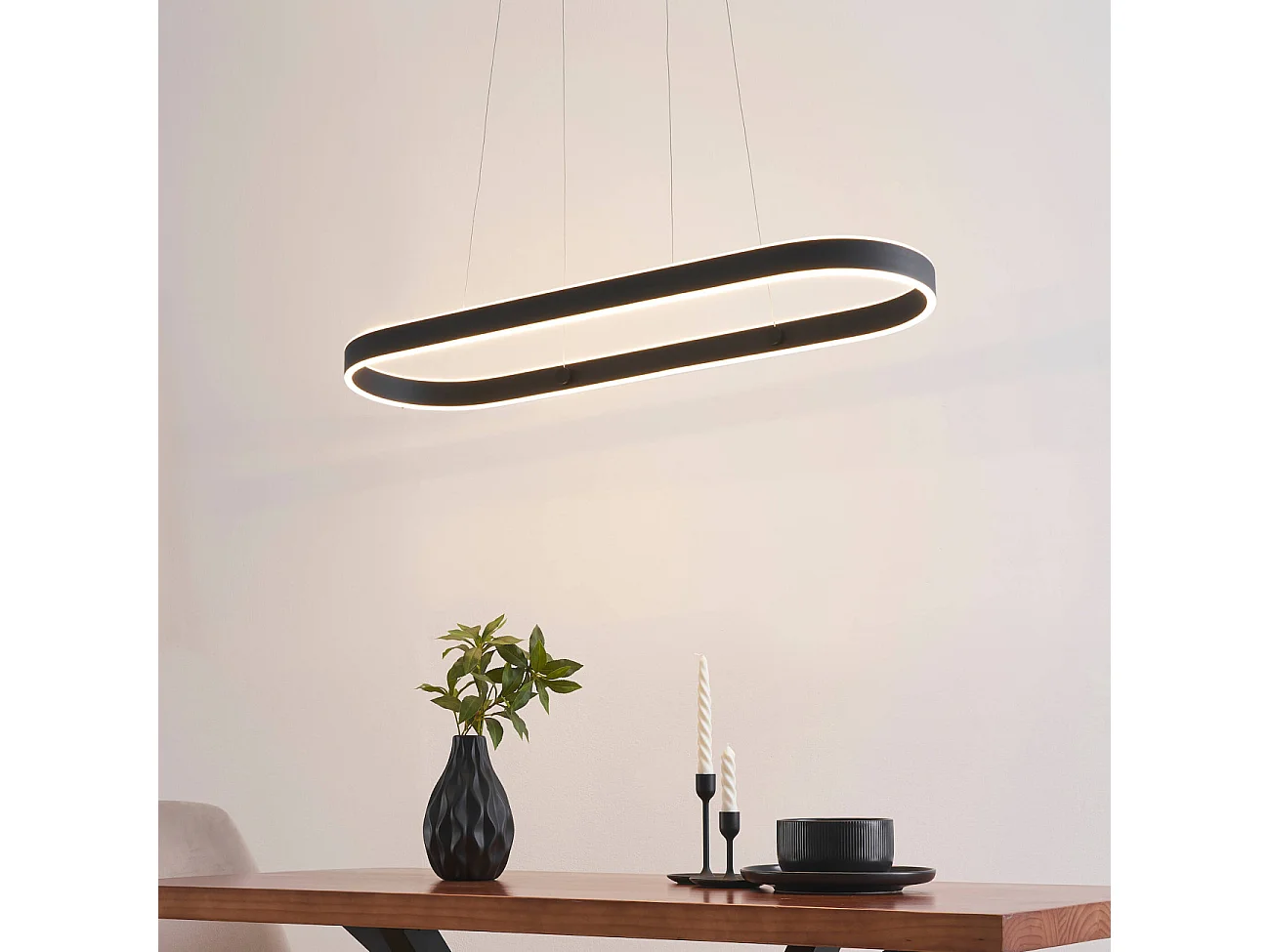 Suspension ultra design noir en LED - Apollo