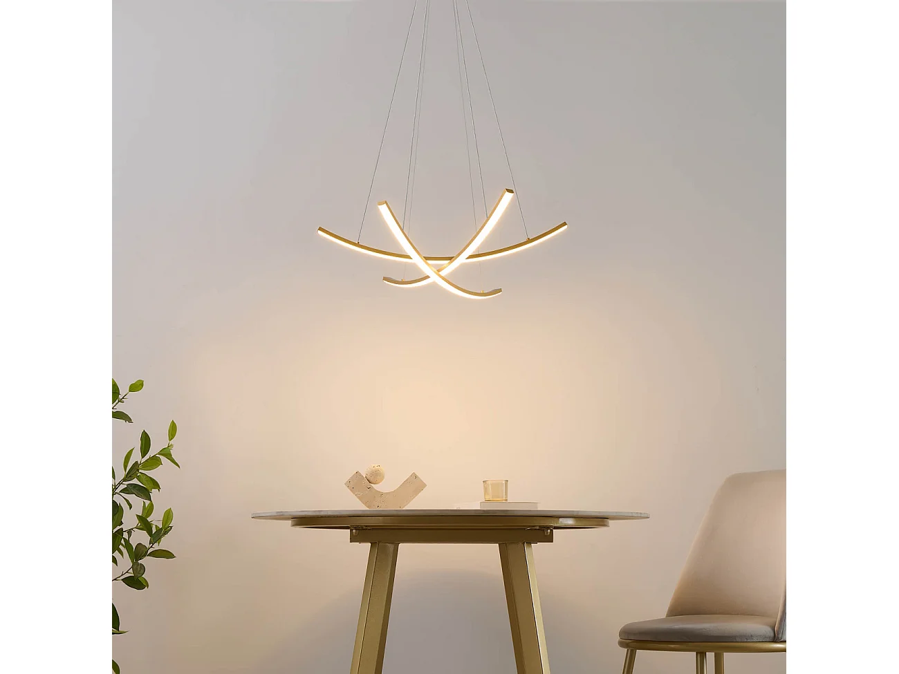 Suspension dorée LED design courbes croisées - Heidi