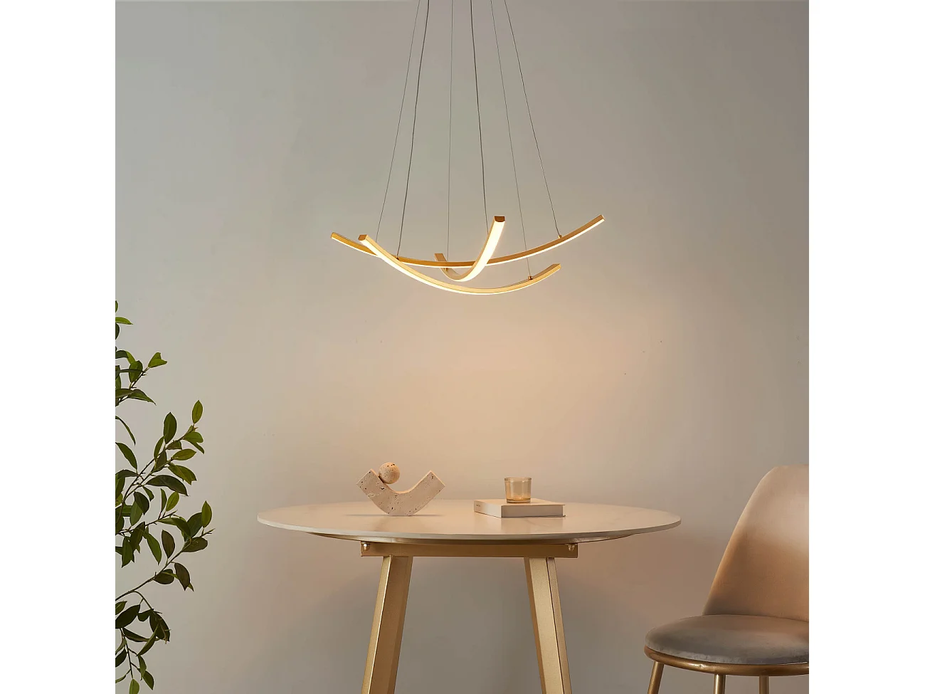 Suspension dorée LED design courbes croisées - Heidi