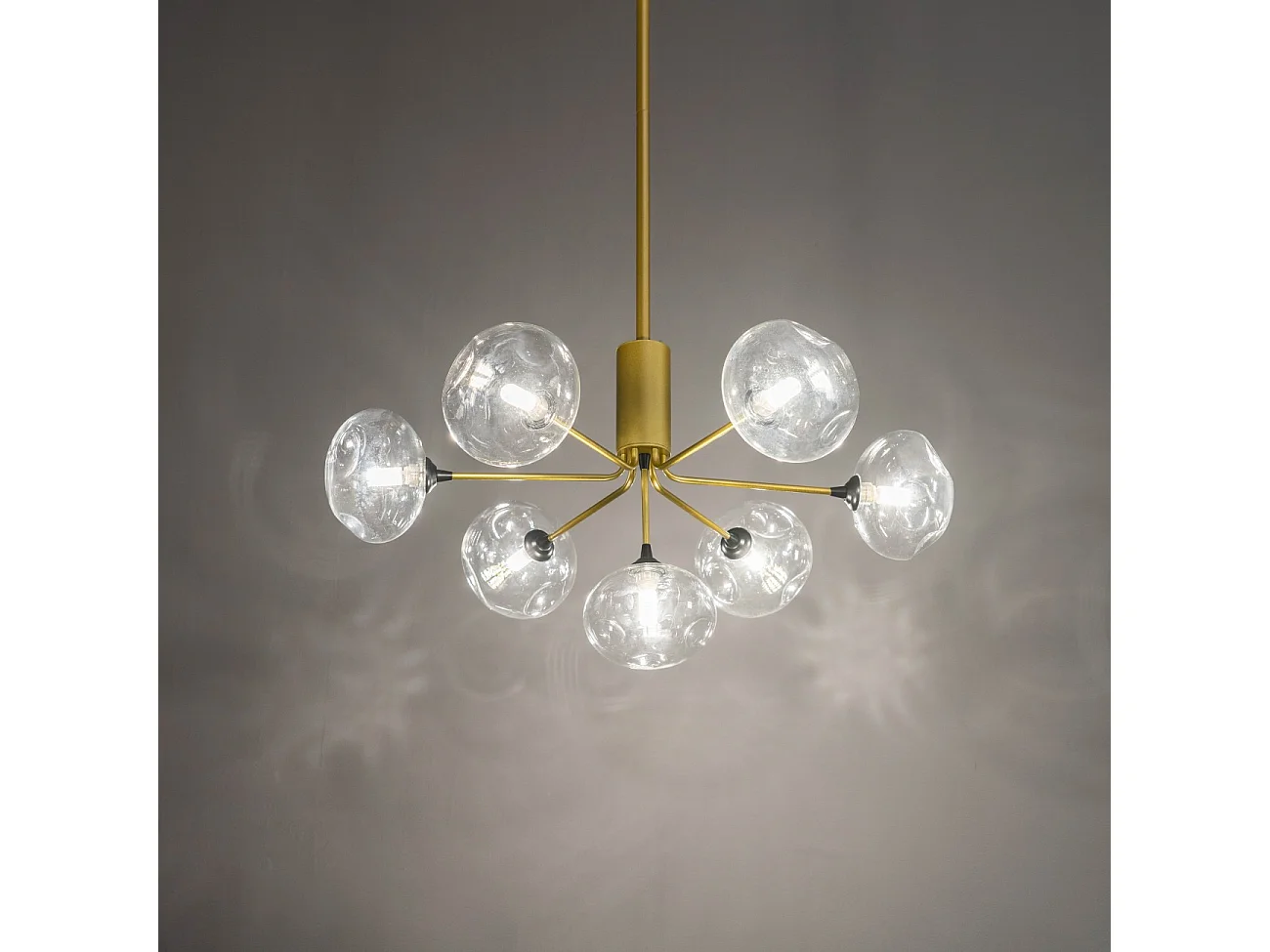 Suspension ultra design dorée à 7 sphères en verre  - Erell