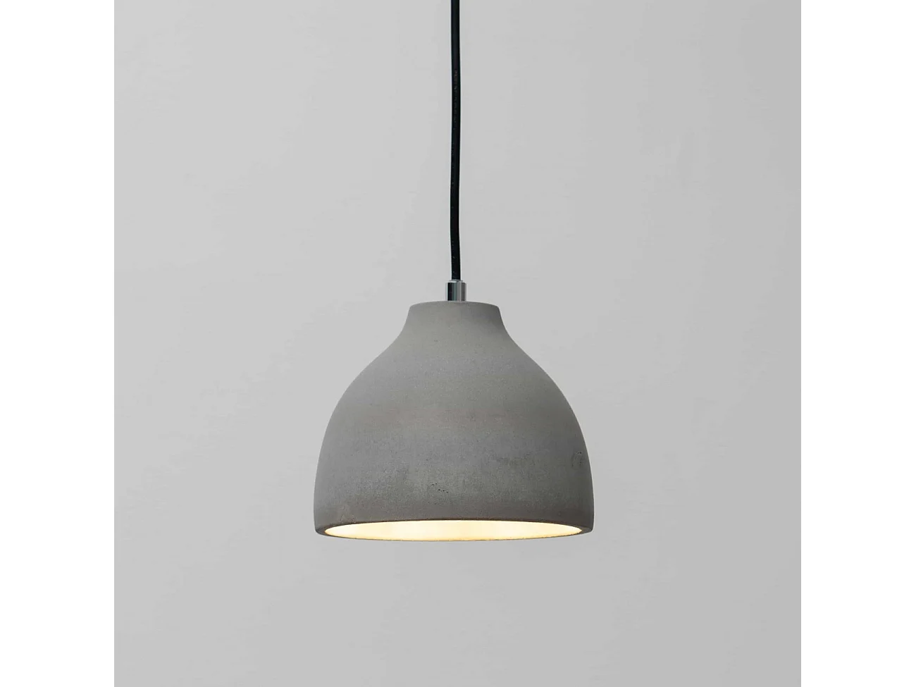 Suspension béton ciment gris - Exo