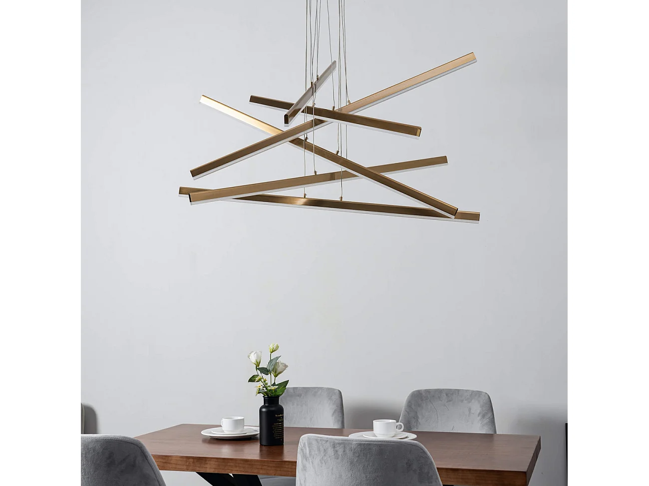 Grande suspension dorée à bras entrecroisés - Cynthia