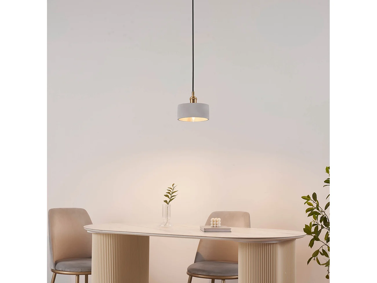 Suspension avec petit abat-jour en béton gris 16 cm - Liko