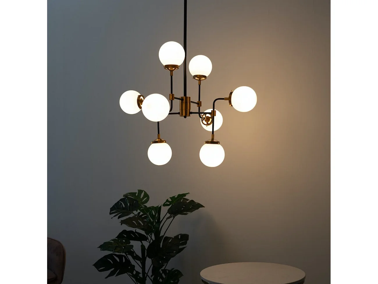 Lustre Industriel Doré à 8 Bras - Verre Blanc Laiteux Zenith