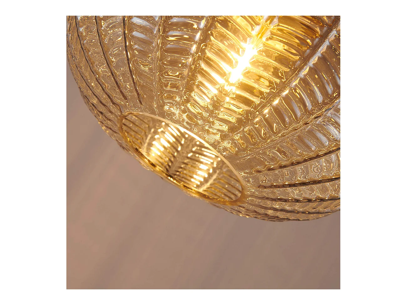 Suspension au verre ambré motifs décoratifs - Melizzo