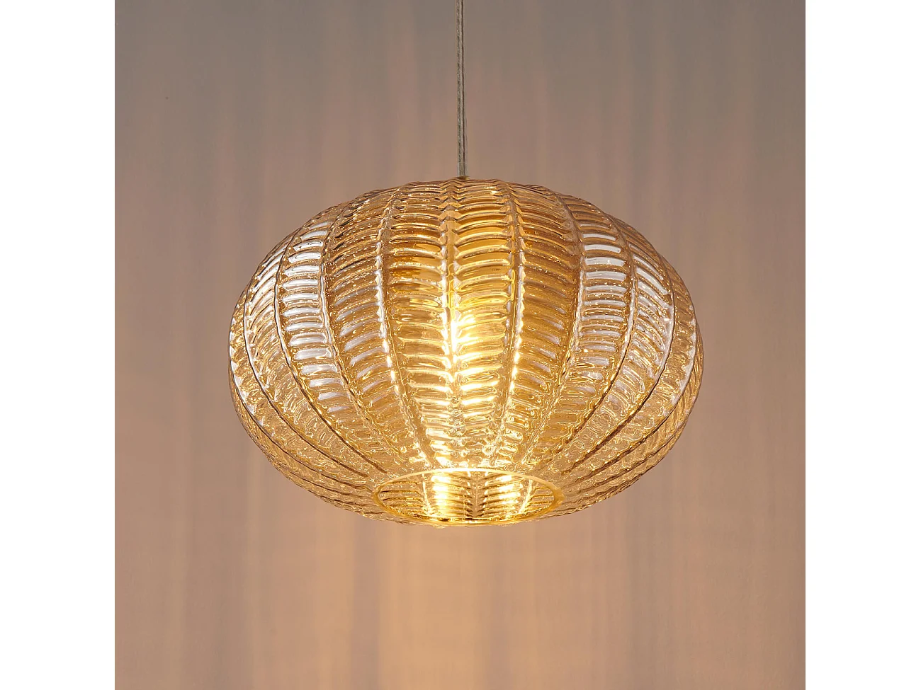 Suspension au verre ambré motifs décoratifs - Melizzo