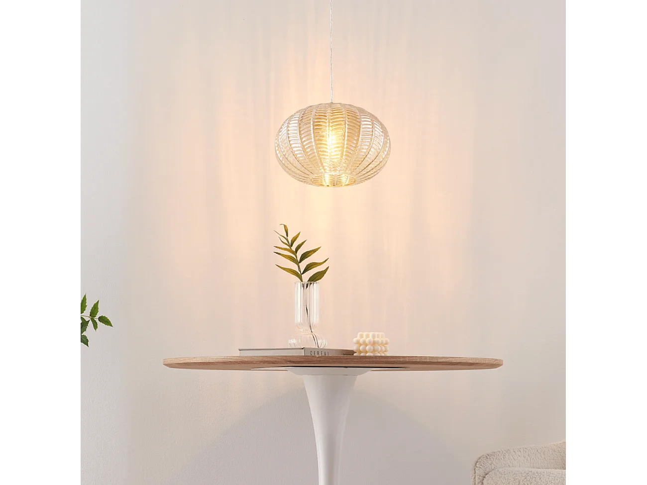 Suspension au verre ambré motifs décoratifs - Melizzo