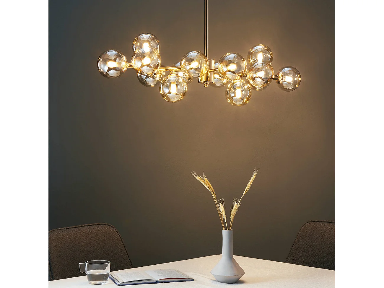 Lustre design doré chaleureux à 14 sphères - Osanna