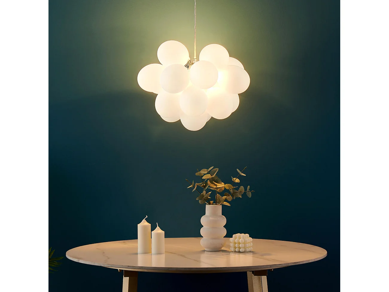 Suspension contemporaine à 17 verres blancs - Bartali