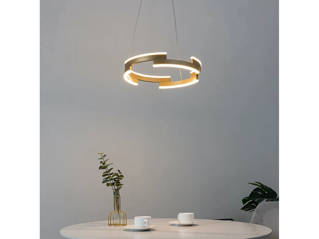 Suspension élégante LED anneau doré  - Ola