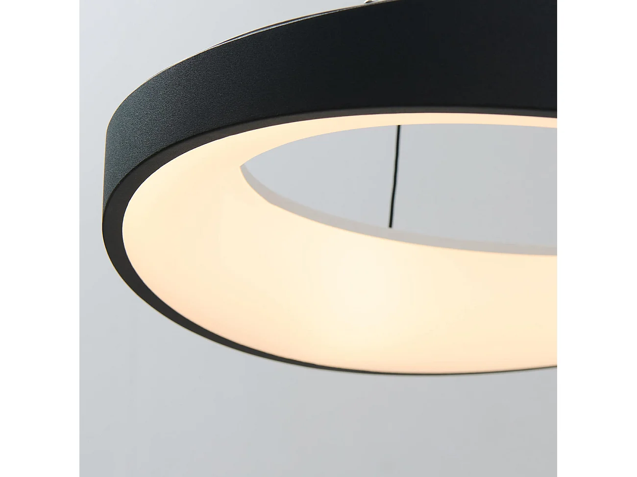 Suspension LED anneau noir minimaliste 52 cm - Belina