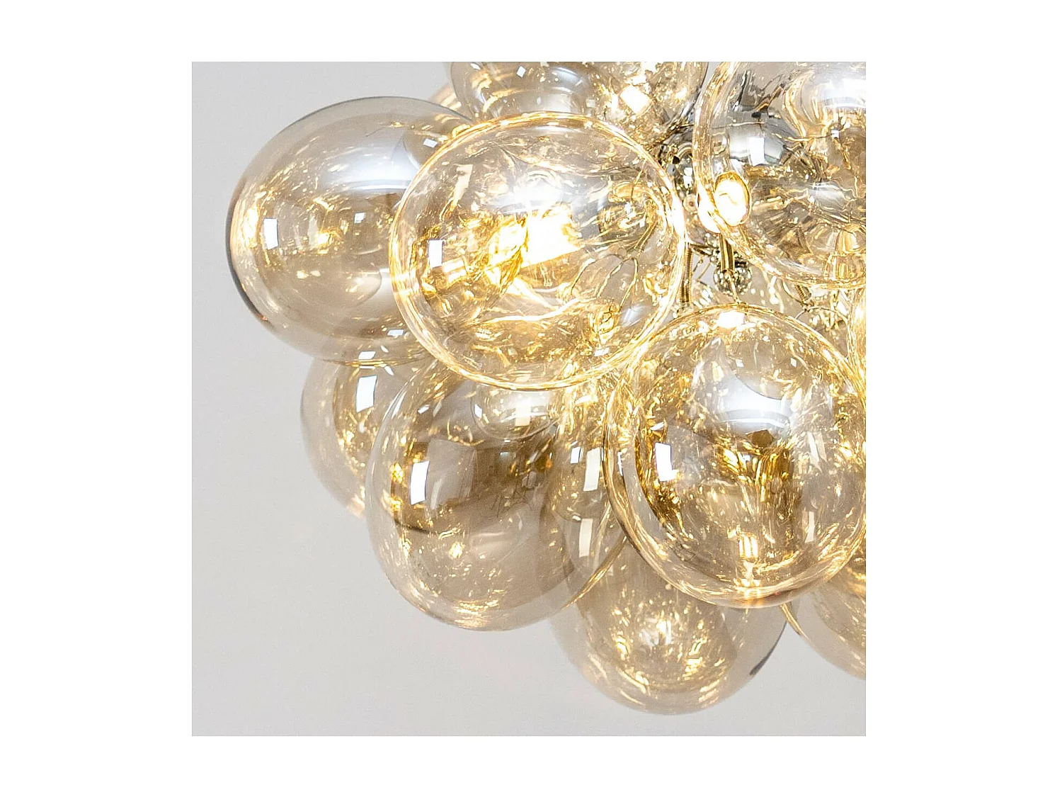 Suspension contemporaine à 17 verres ambrés - Bartali