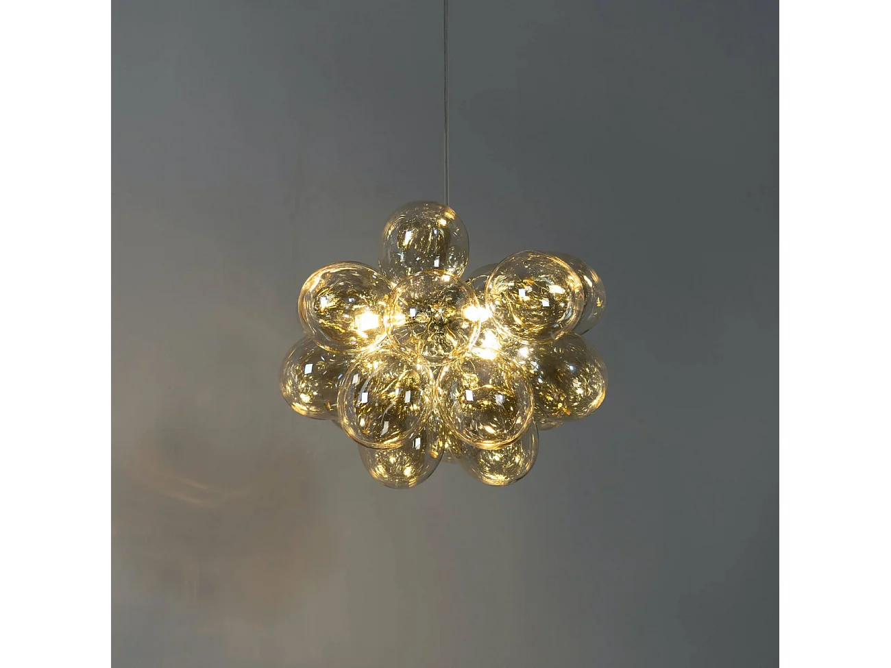 Suspension contemporaine à 17 verres ambrés - Bartali