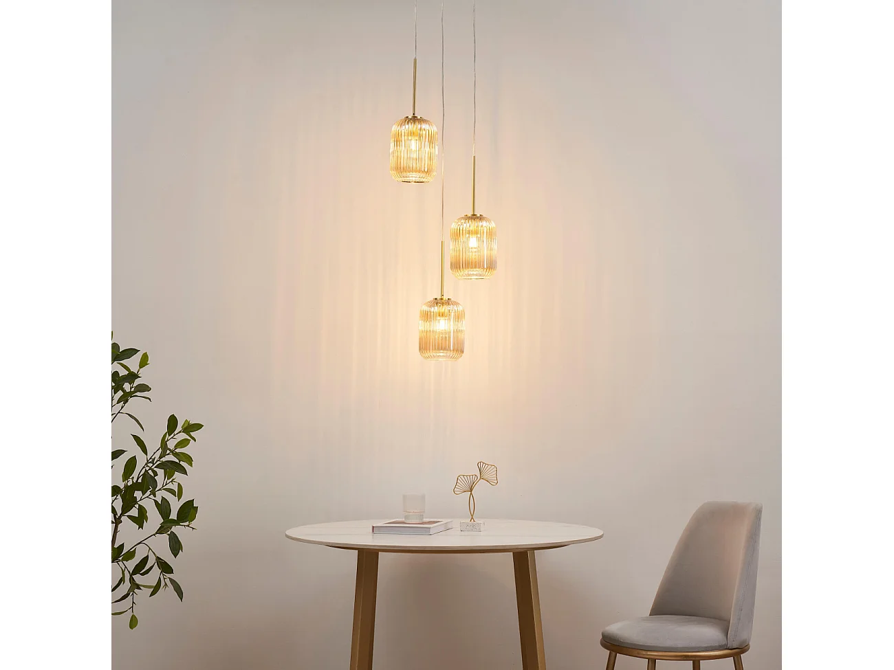 Suspension triple verre cannelé couleur ambrée - Rosalia