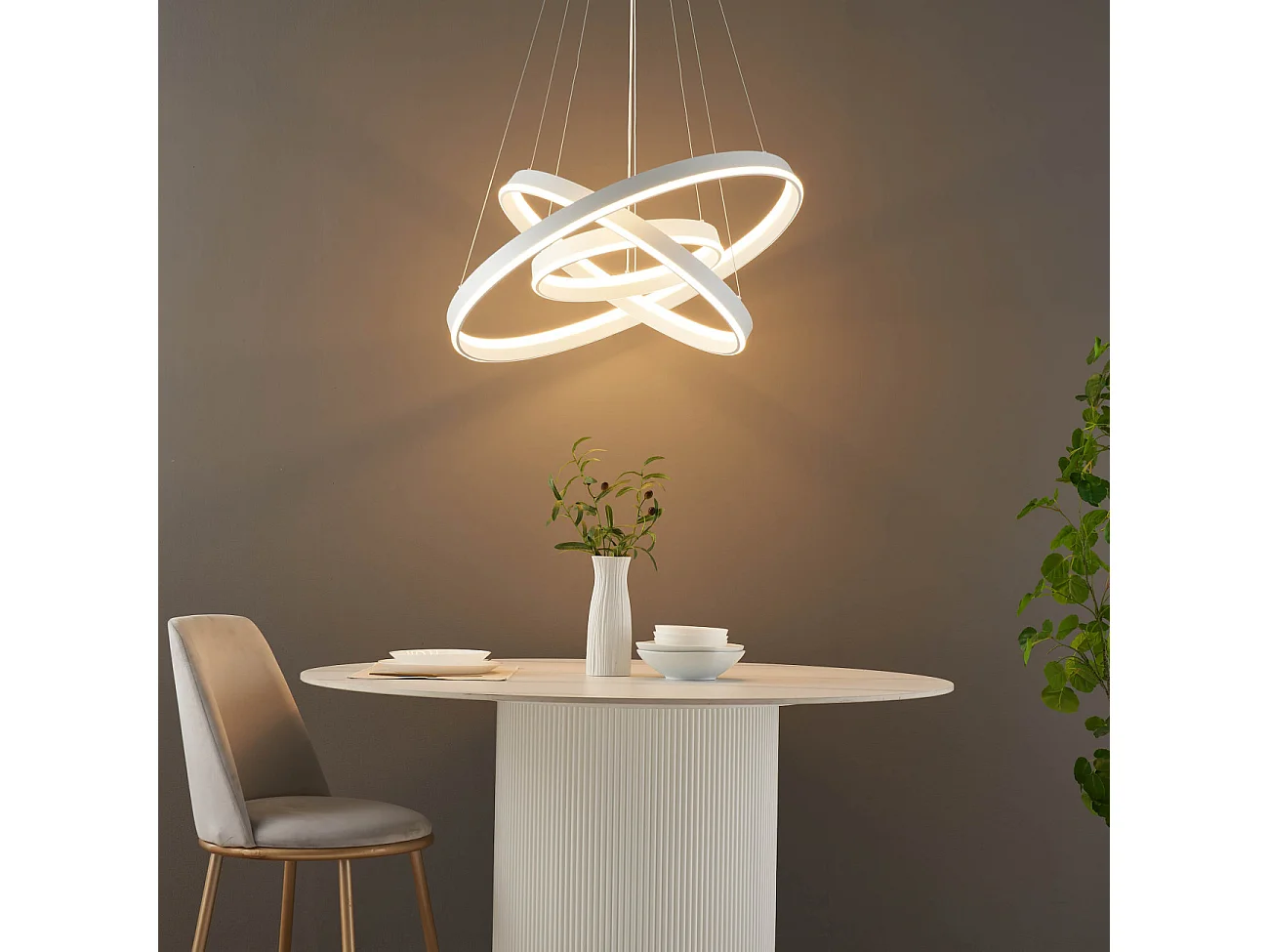 Grande suspension blanche trois anneaux LED - Nettuno