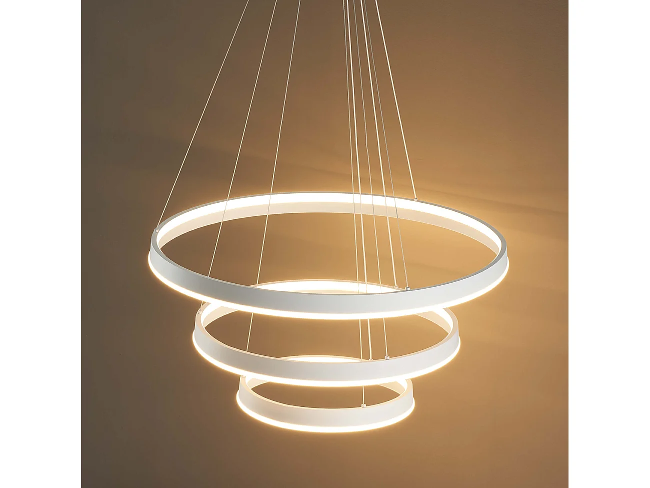 Grande suspension blanche trois anneaux LED - Nettuno