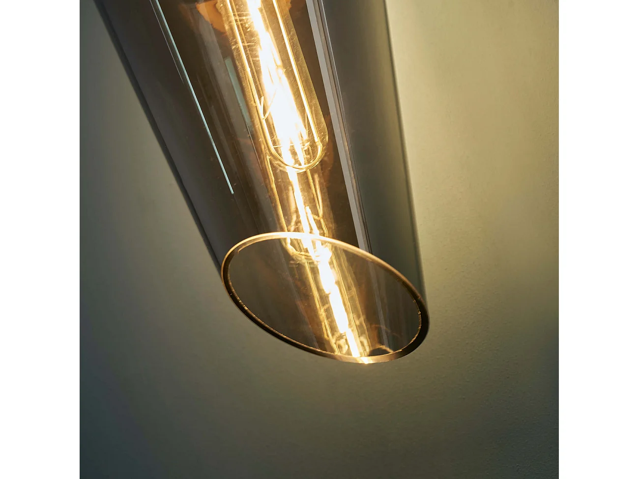 Suspension en verre fumé style loft - Pozzino