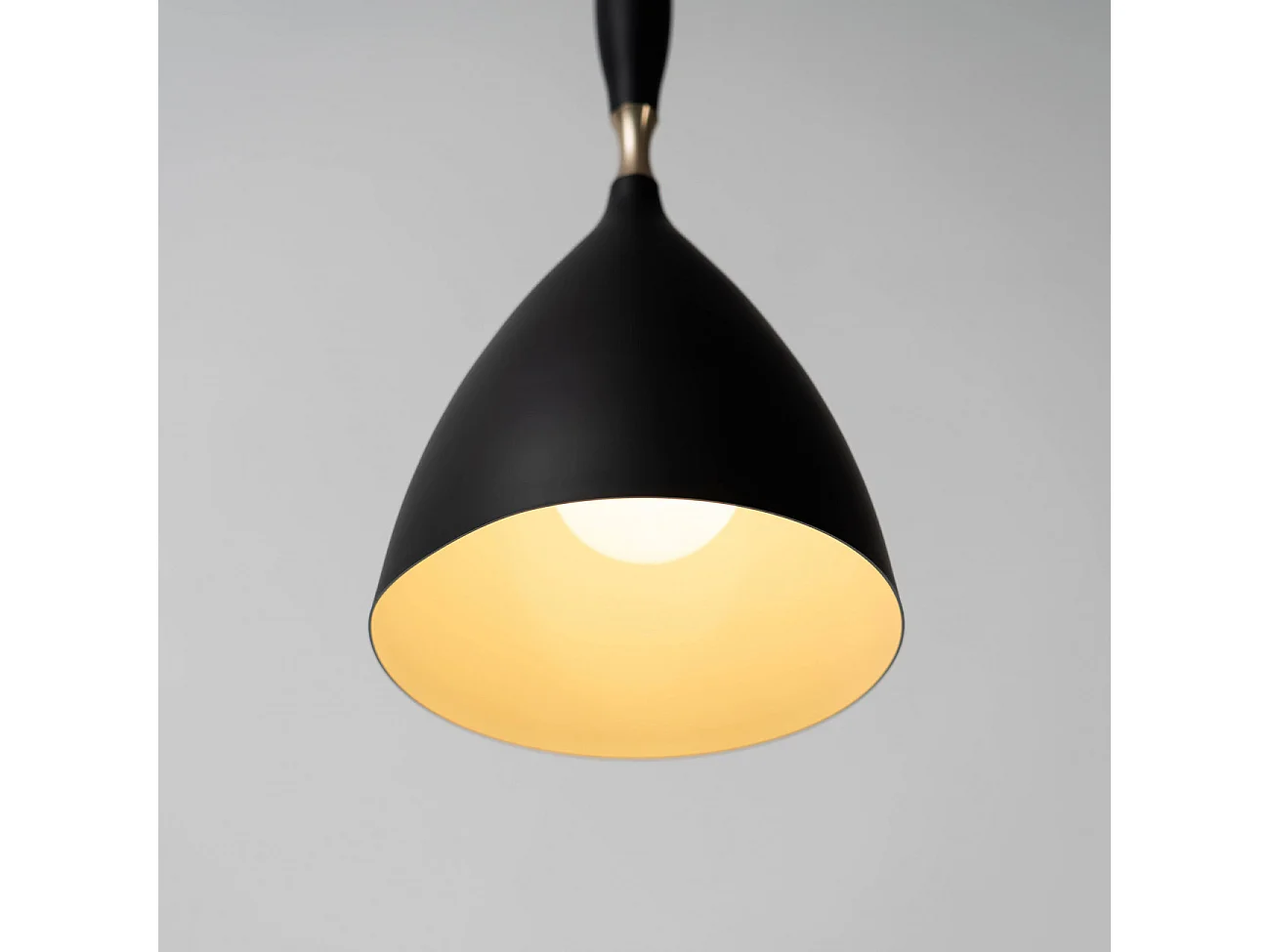 Suspension industrielle conique noire - Denzo