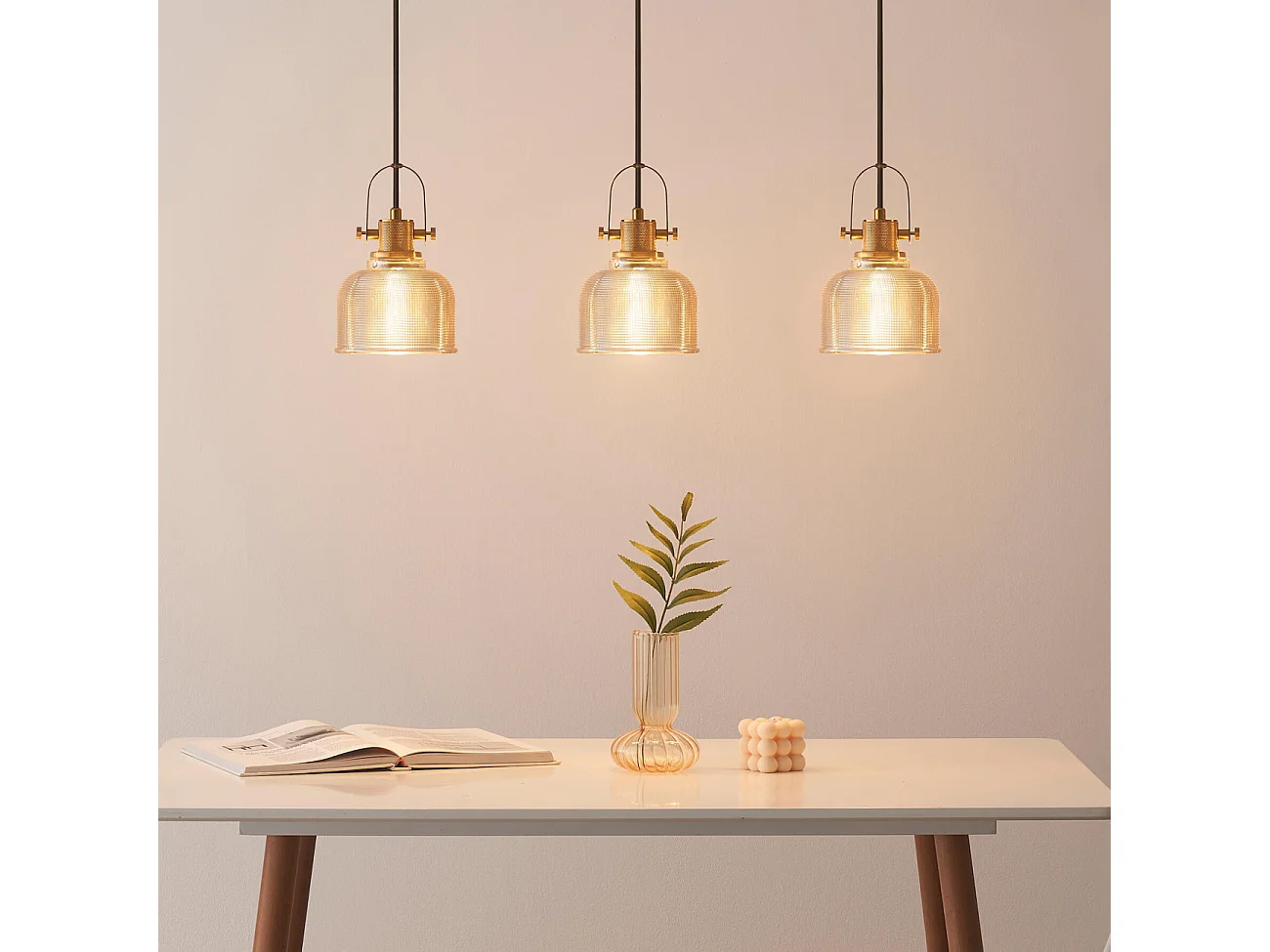 Suspension cloche verre ambré -  Vela