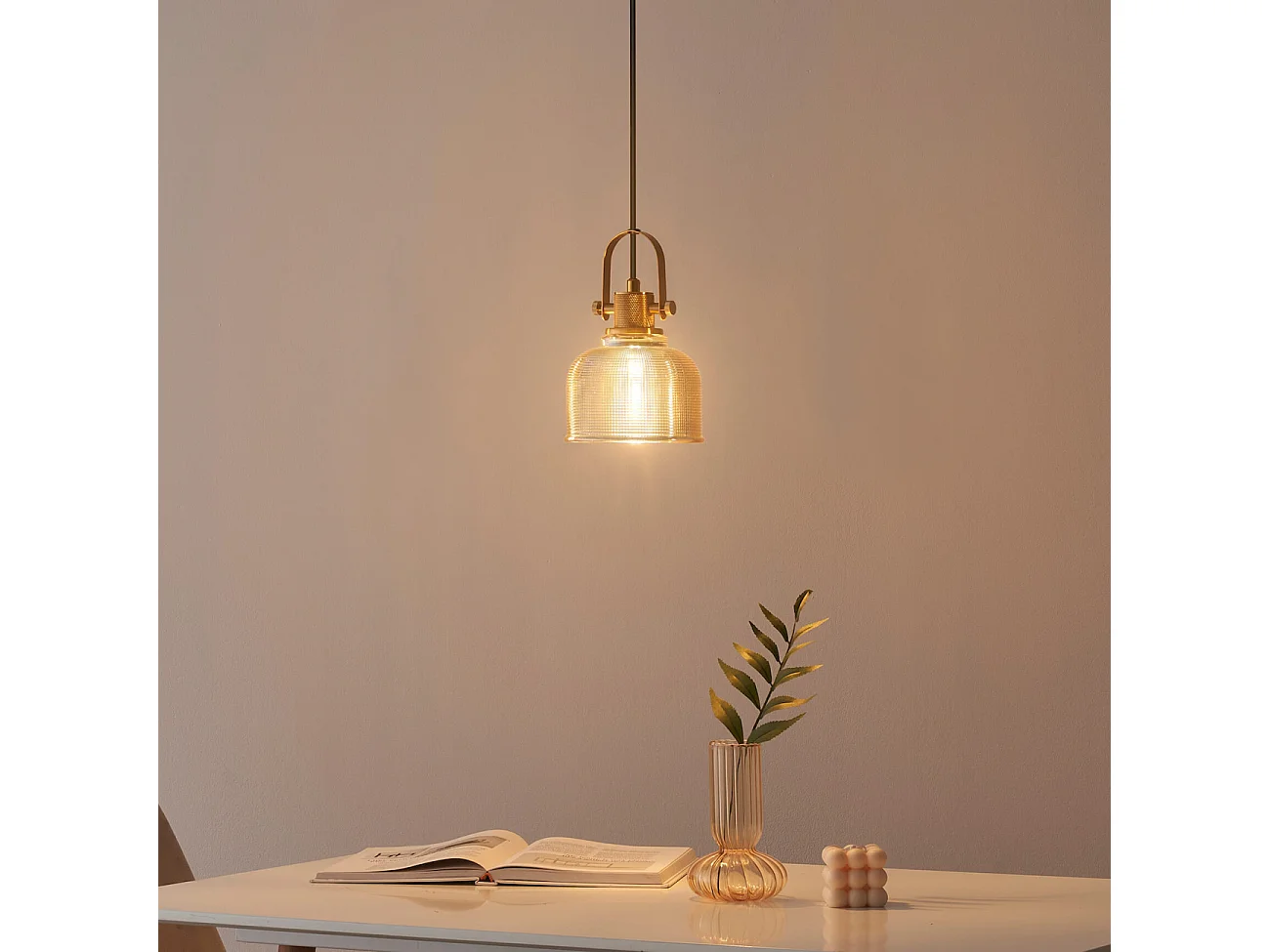 Suspension cloche verre ambré -  Vela