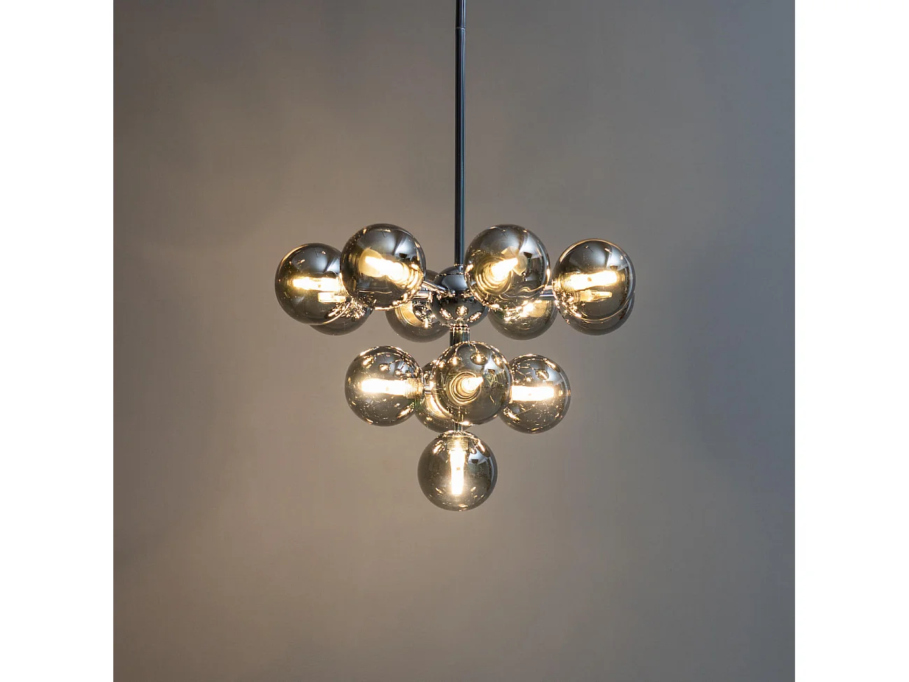 Suspension élégante à 13 verres fumés - Nizzalo