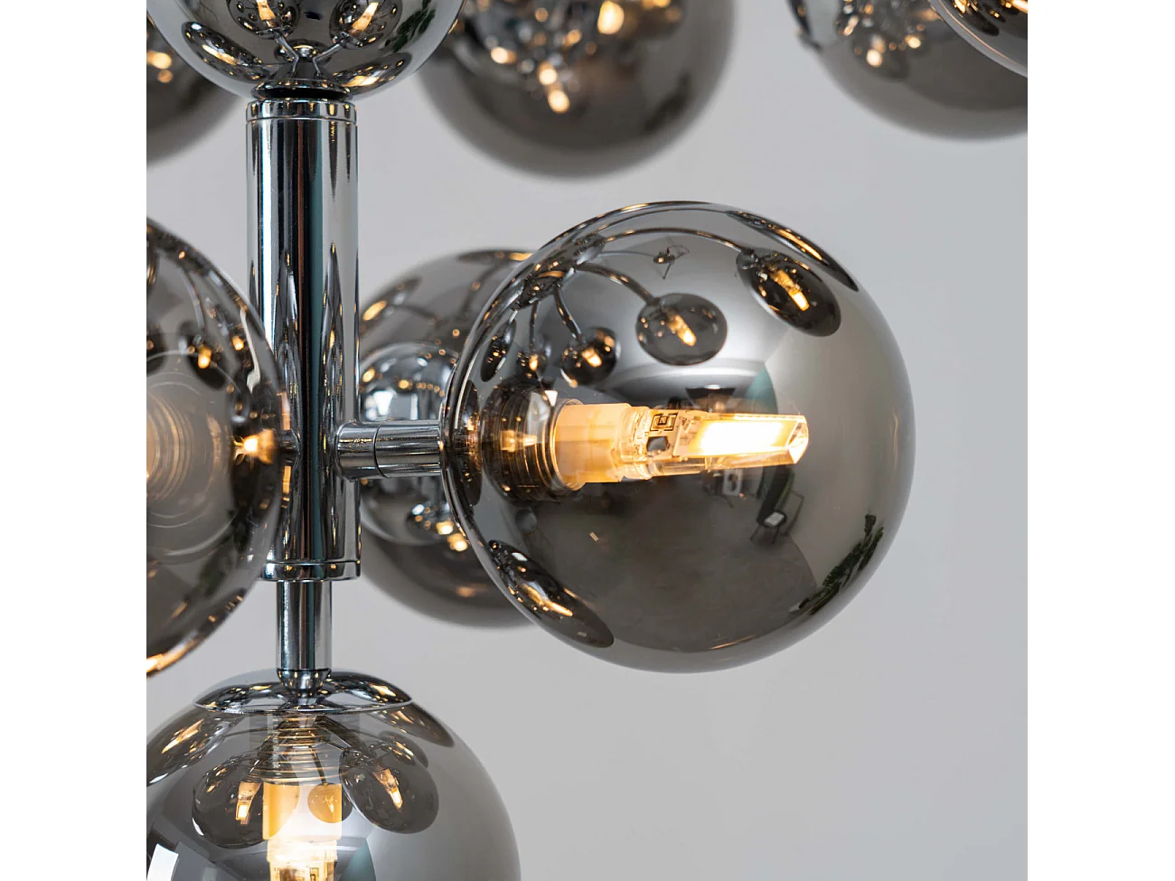 Suspension élégante à 13 verres fumés - Nizzalo