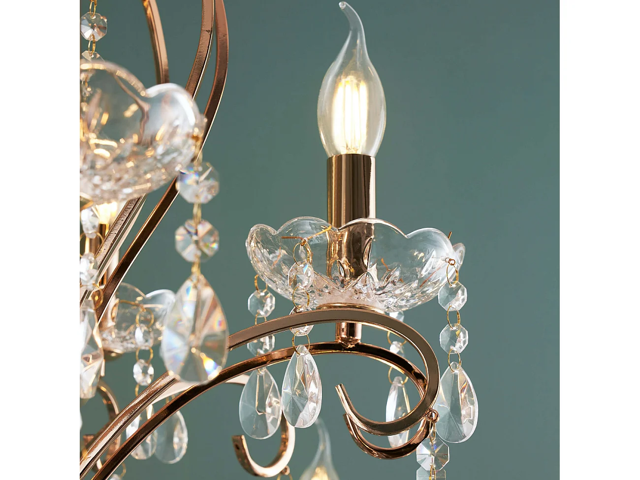 Lustre cristal or rose baroque 15 bras - Pavia