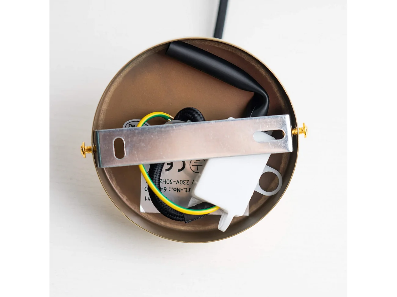 Suspension goutte transparente -  Gabriela