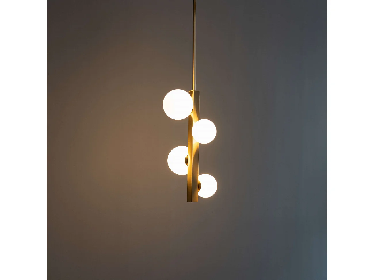 Suspension moderne laiton et verre blanc - Oromia