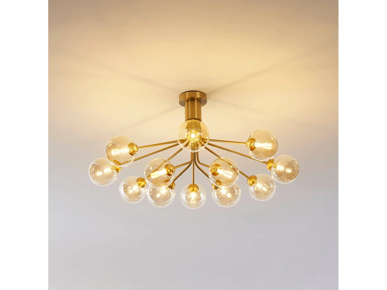 Grand lustre élégant laiton 12 boules ambrées - Audrey