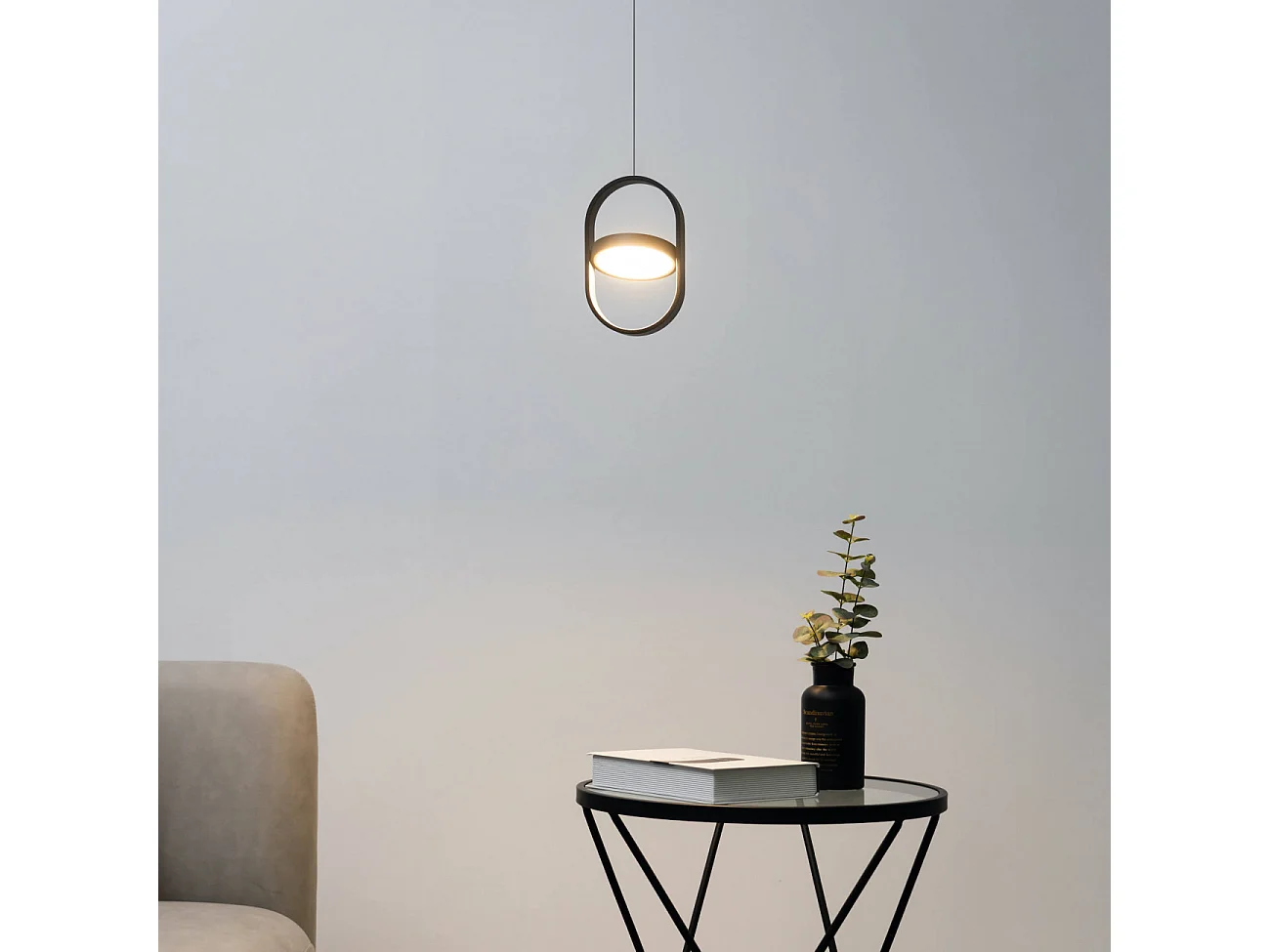 Suspension ovale noire design LED - Elanzo