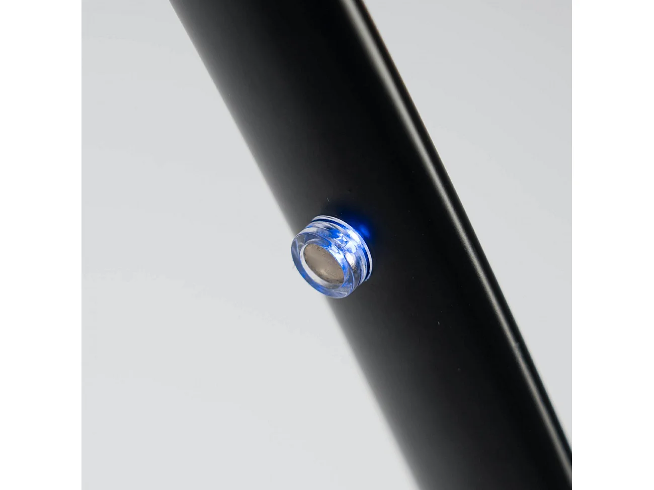 Grand lampadaire LED Dimmable design courbé - Avellino