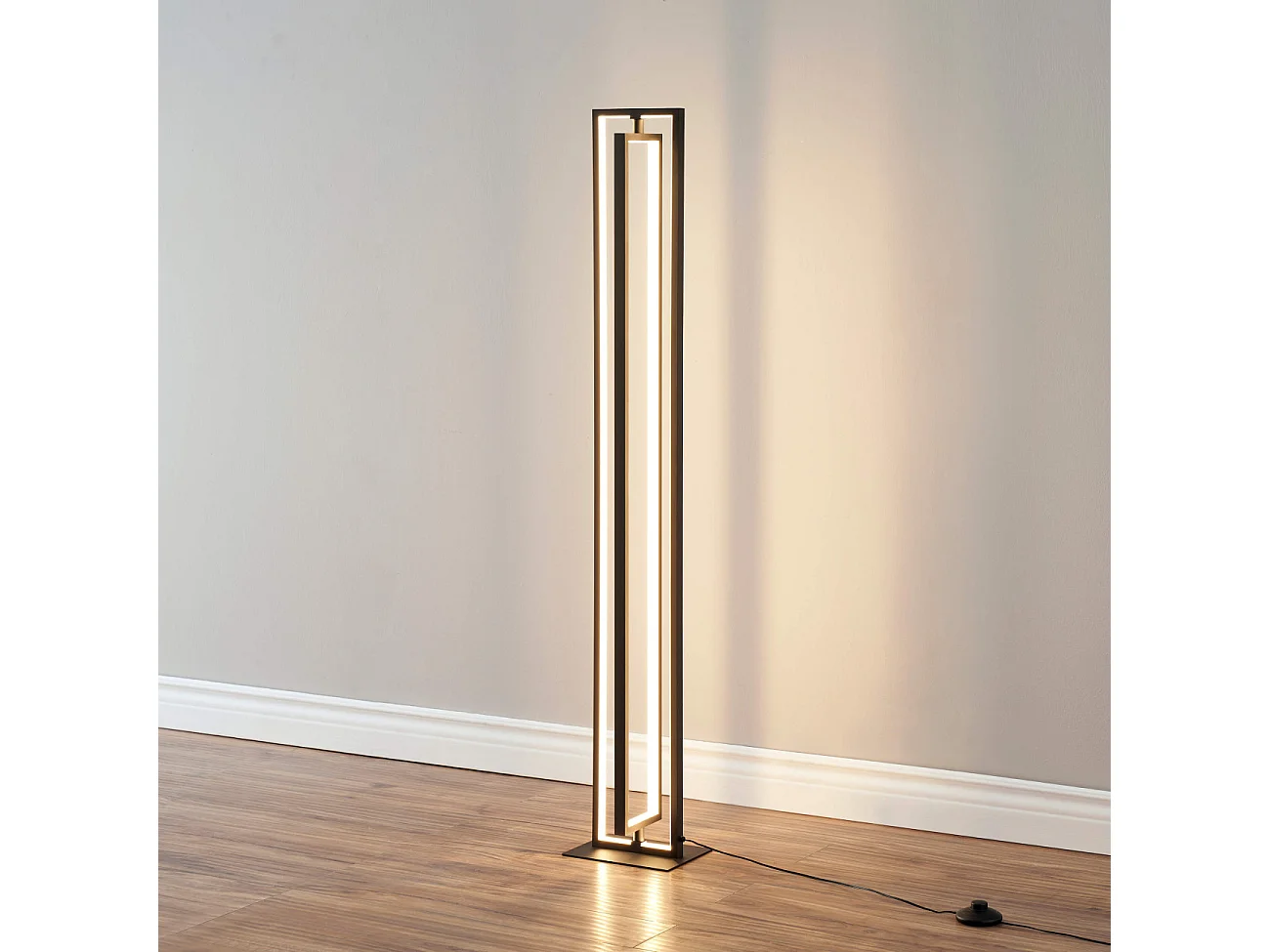 Lampadaire d'interieur noir rectangulaire LED dimmable - Otso