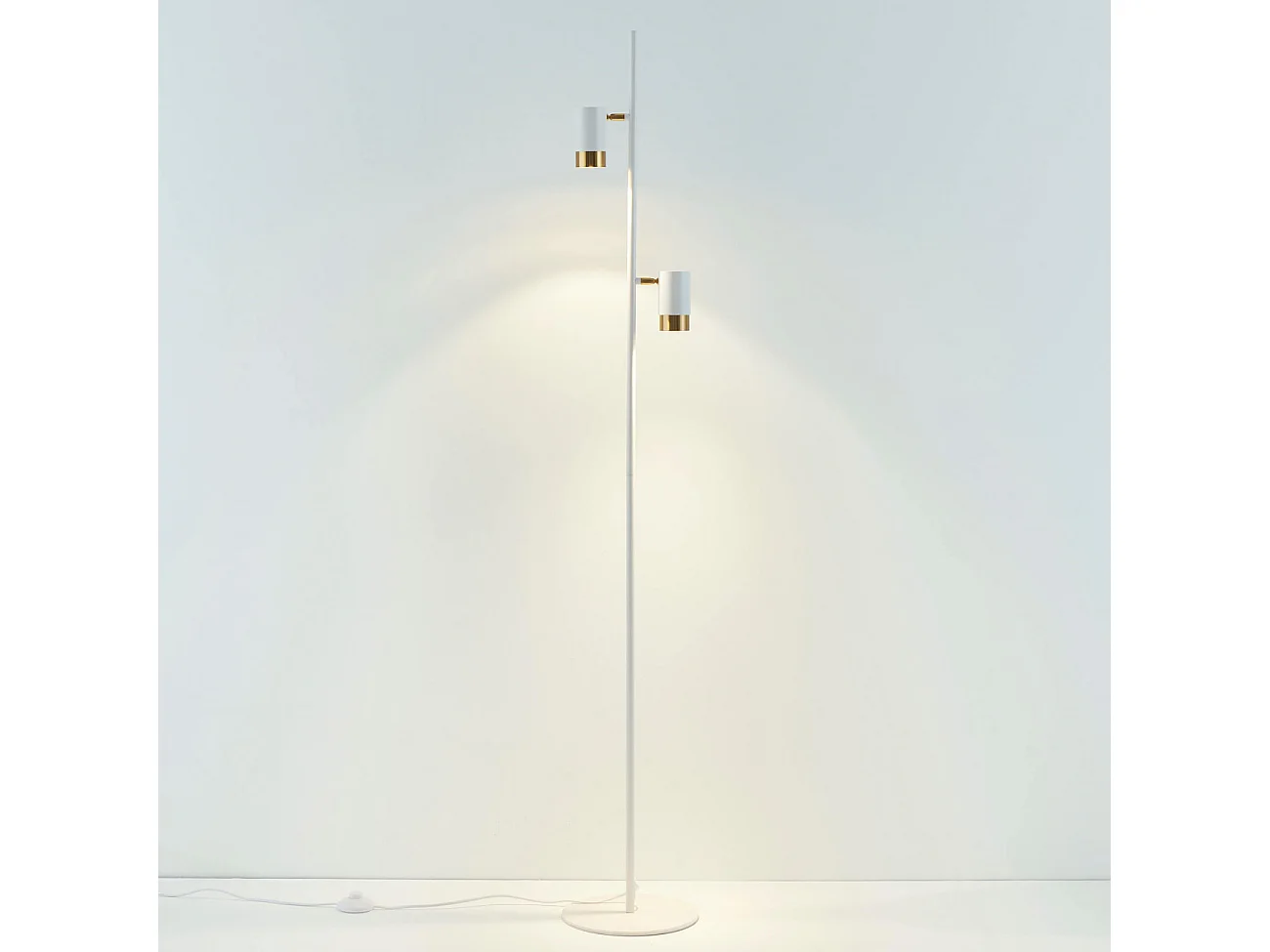 Lampadaire blanc deux spots pivotants - Elya