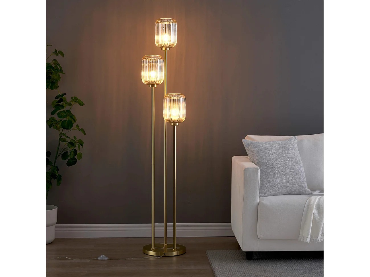 Grand lampadaire triple doré verres ambrés - Rosalia