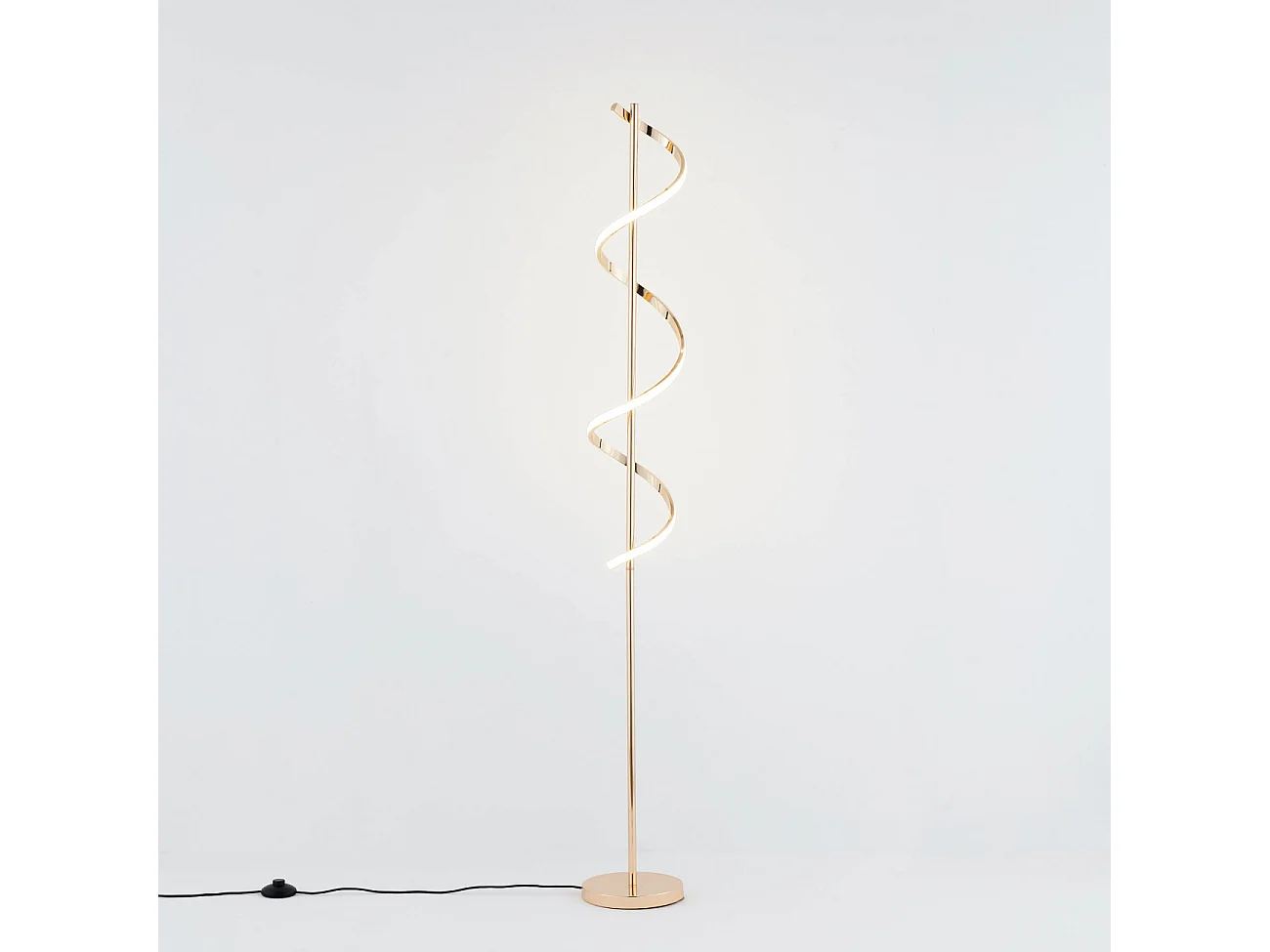 Grande lampe LED cascade spirale dorée - Simaria