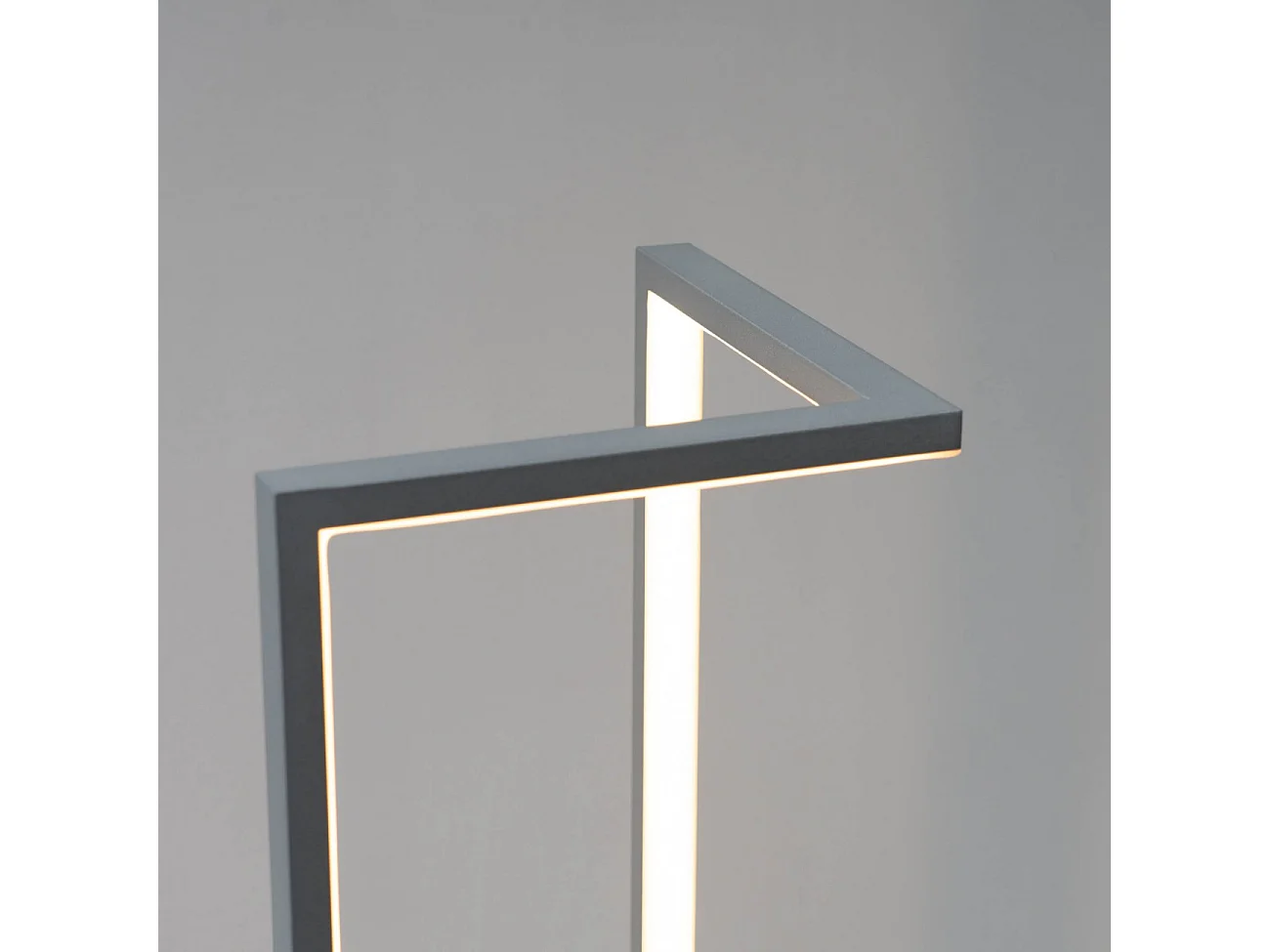 Lampadaire angle design LED coin - Tivoli