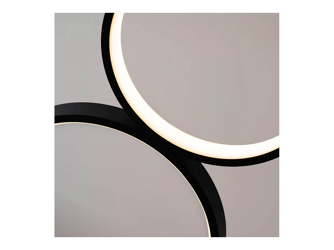 Lampadaire LED cercles superposés en métal noir - Newton
