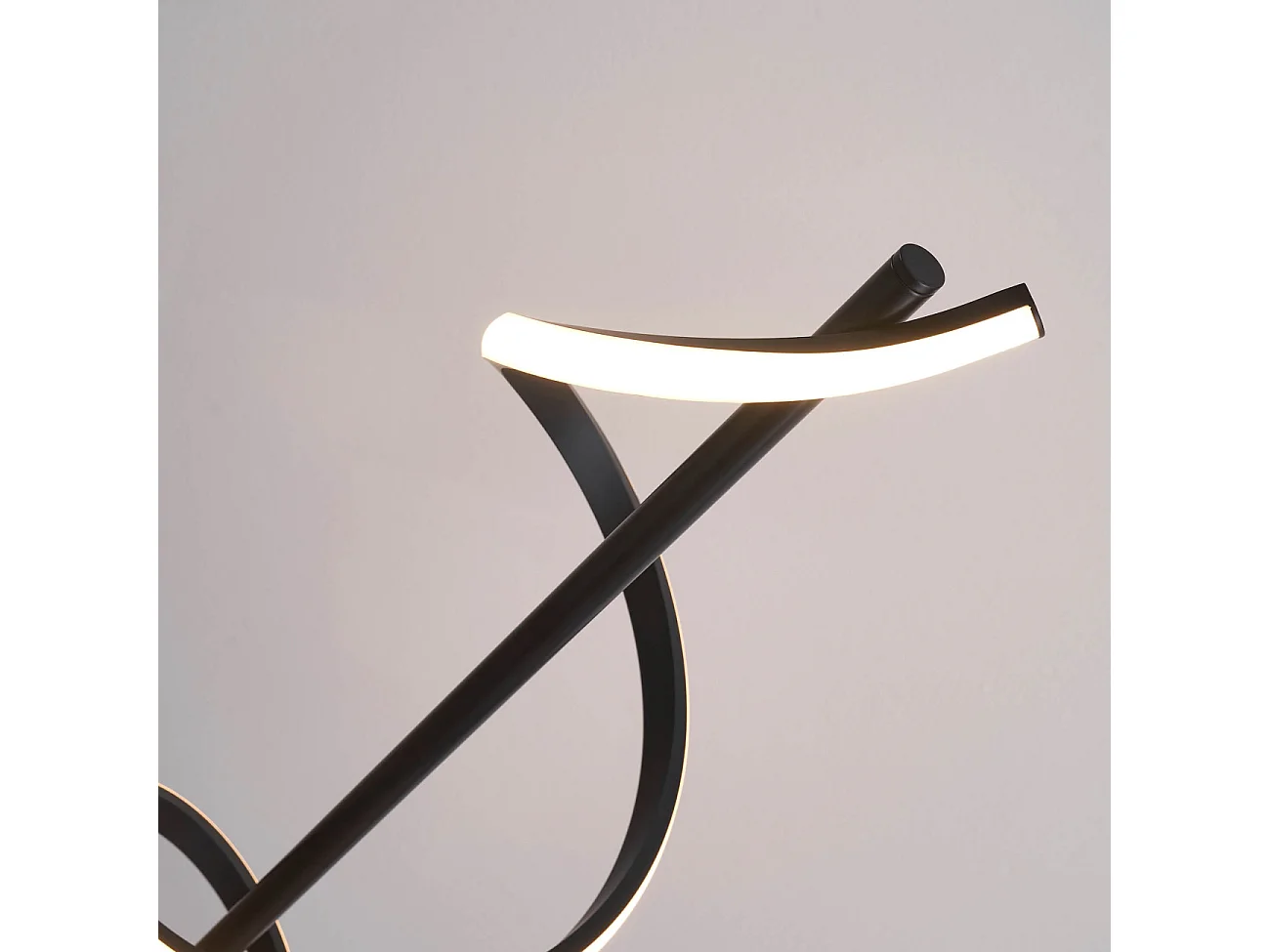 Grande lampe LED cascade spirale noire - Simaria