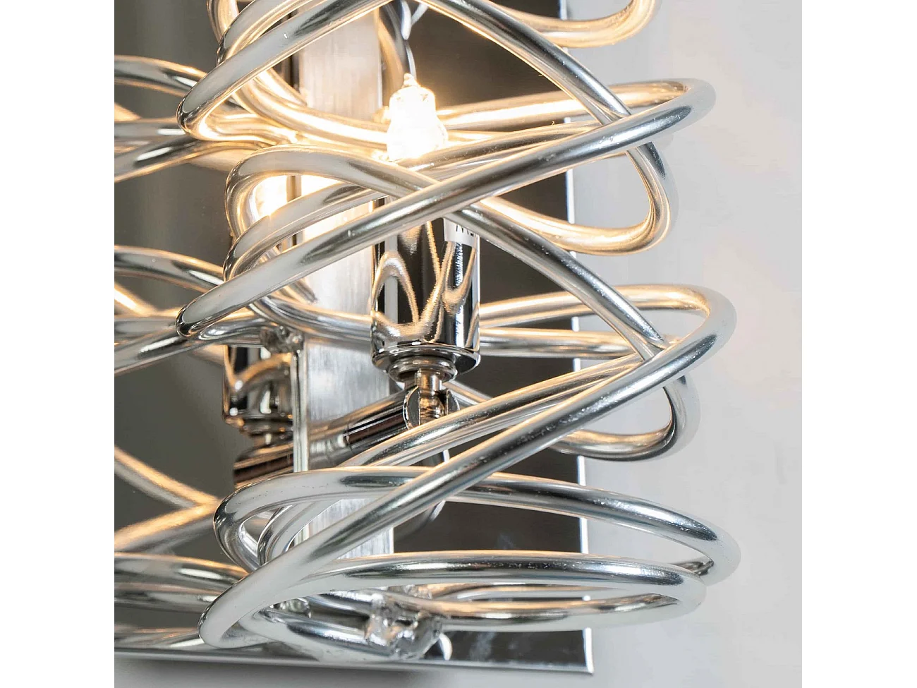 Longue lampe chromée très design 62 cm - Memphis