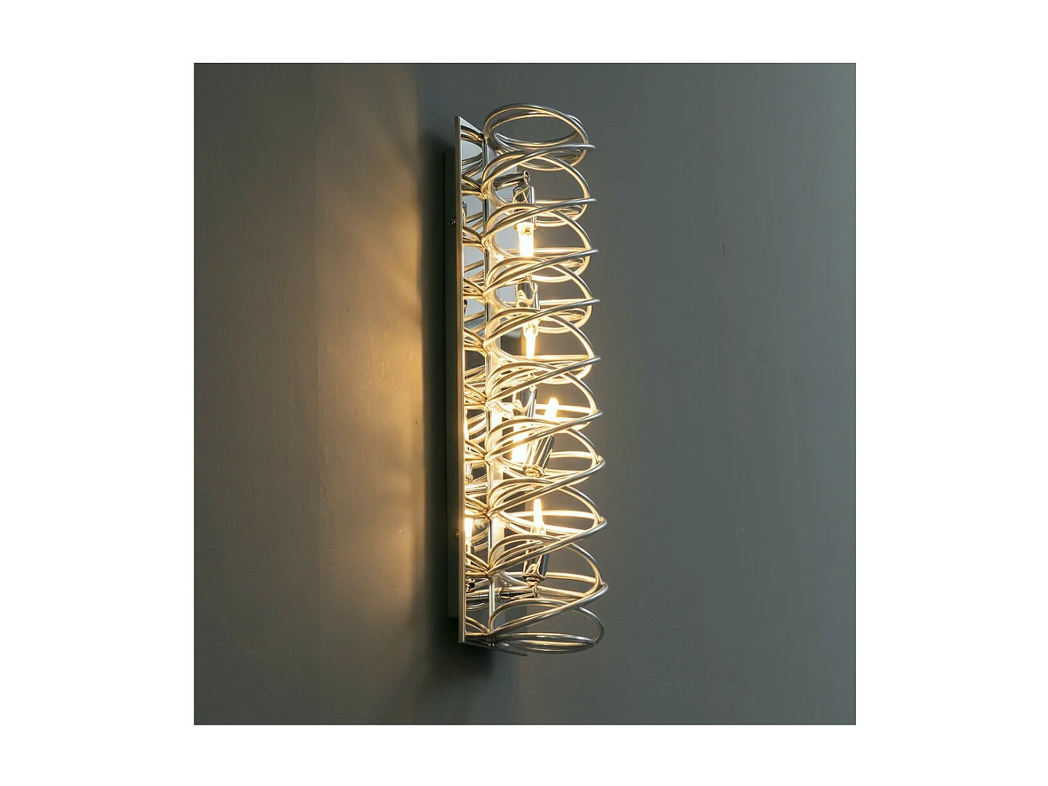 Longue lampe chromée très design 62 cm - Memphis