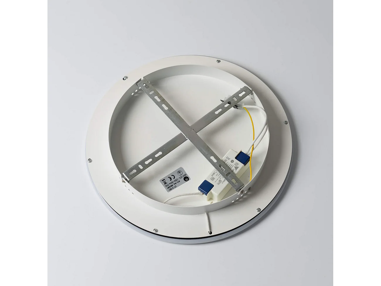 Plafonnier LED rond 40 cm cercle noir - Alessia