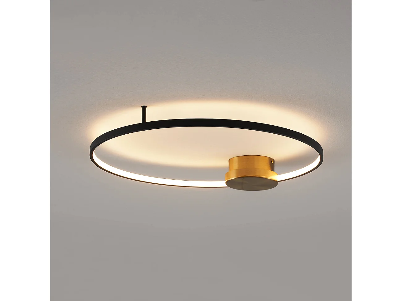 Plafonnier noir et laiton cercle LED dimmable 60 cm - Alisa